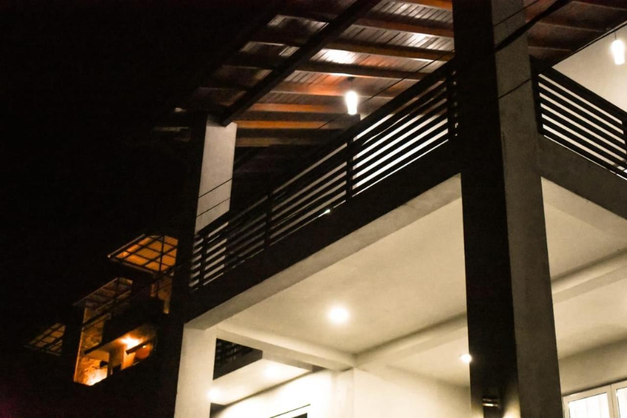 J'S Villa Nuwara Eliya Exteriör bild