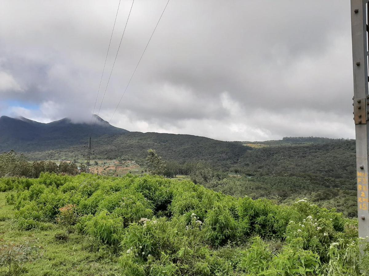 J'S Villa Nuwara Eliya Exteriör bild